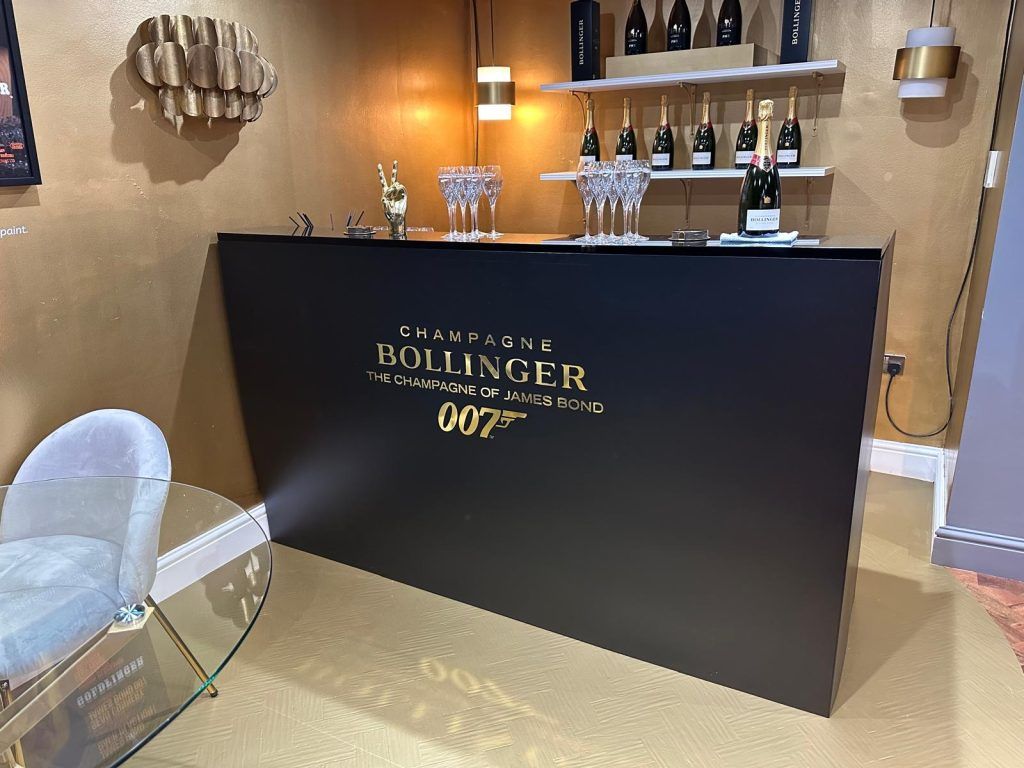 Burlington Arcade 007 Champagne Bollinger