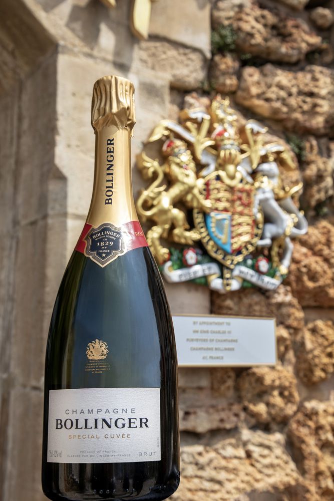 Champagne Bollinger Royal Warrant 12