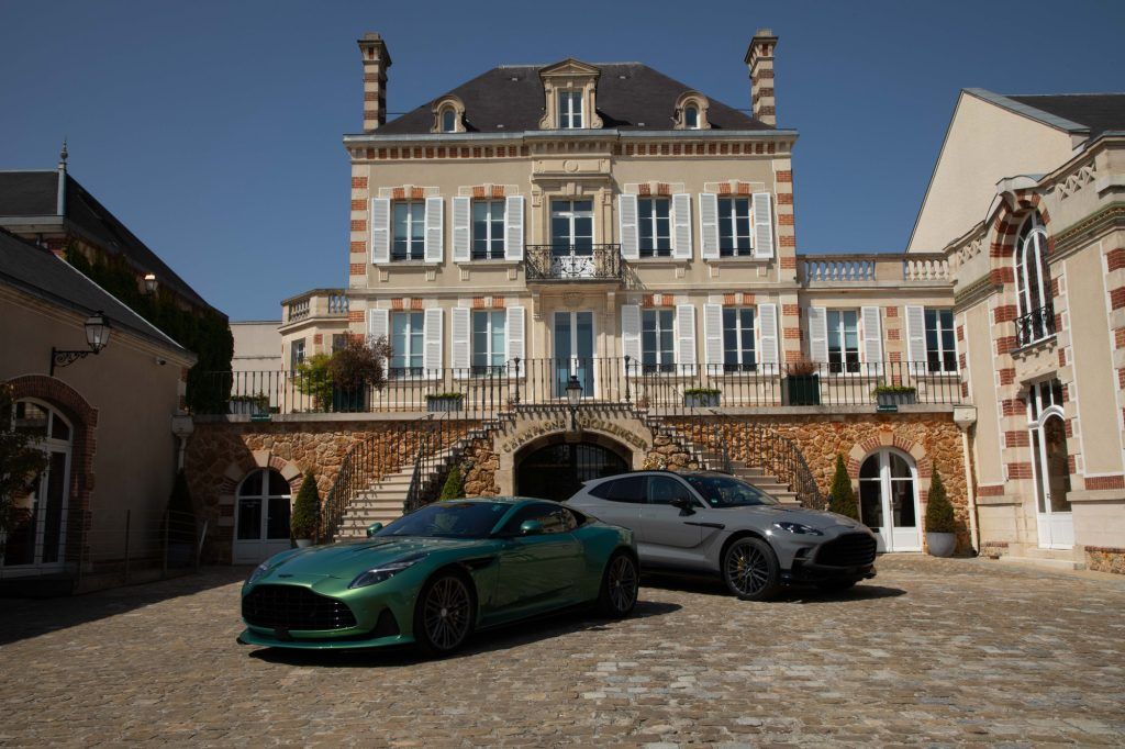Aston Martin x Champagne Bollinger 05