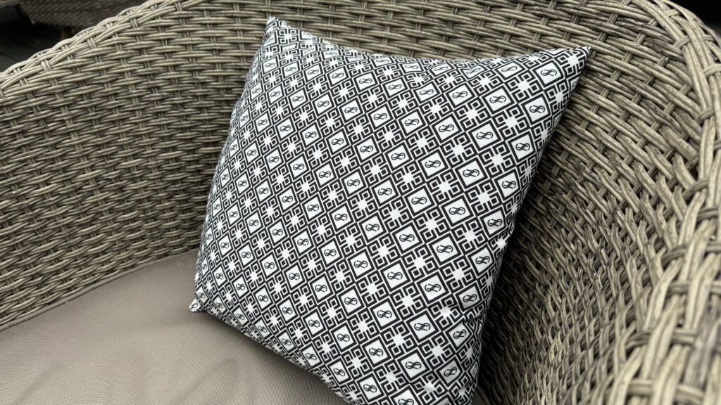 Sopers House - Cushions 04