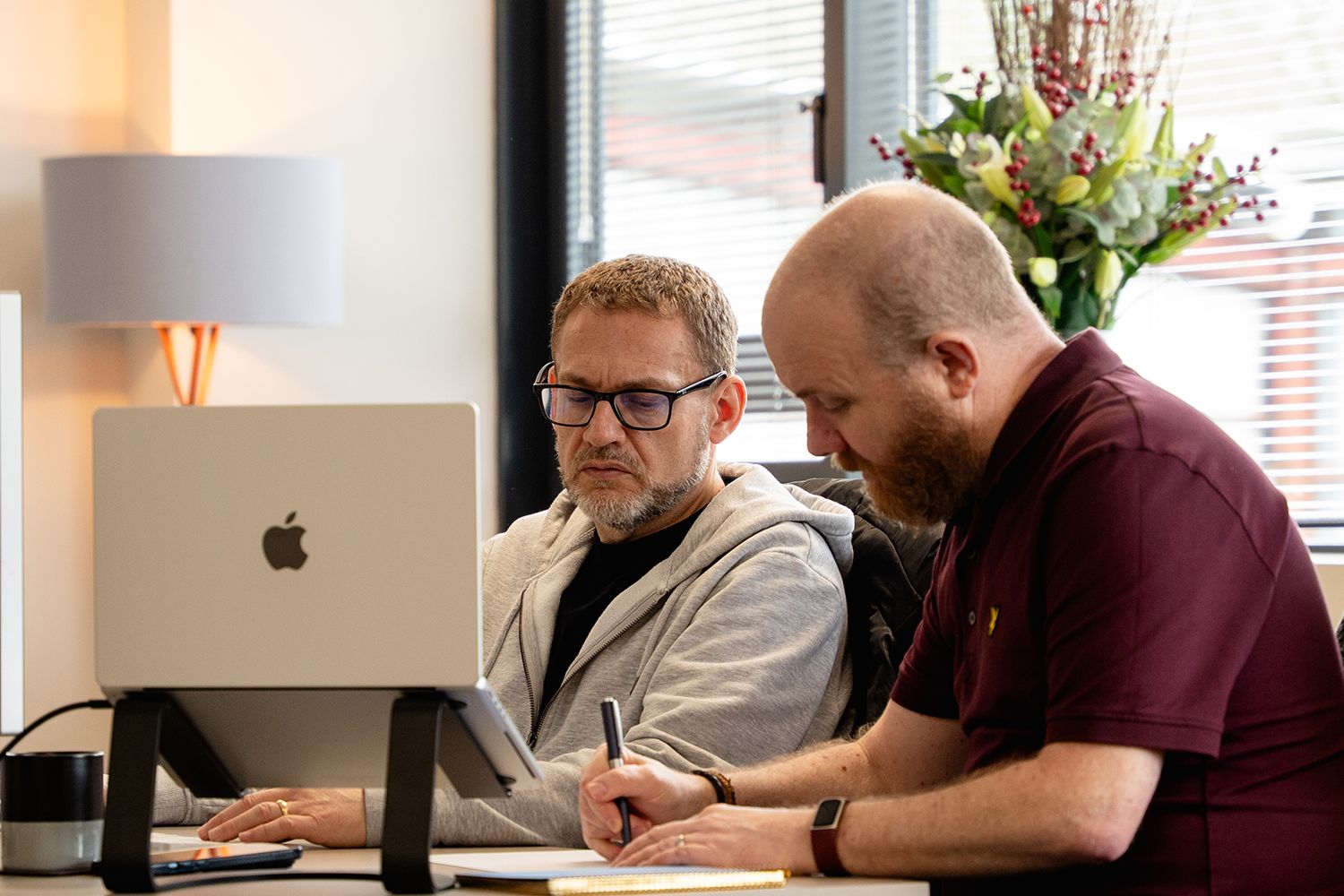 designing powerpoint document in hertfordshire 2